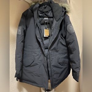The North Face women Expedition McMurdo 700 fill power down Parka